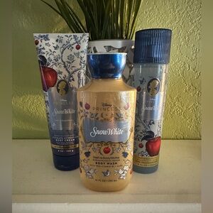 NEW 2026 DISNEY PRINCESS SNOW WHITE (3) PC BODY CARE SET ❤️❤️❤️❤️❤️❤️❤️